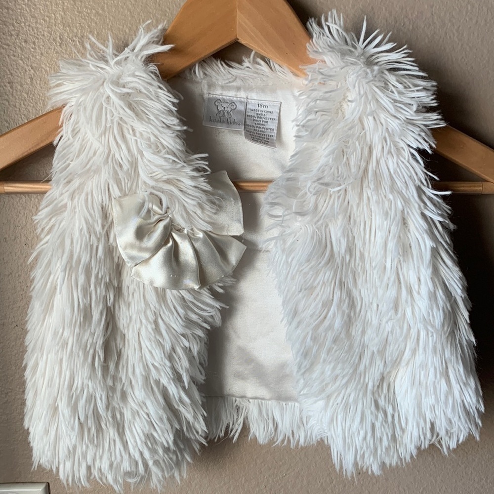 KOALA KIDS White Faux Fur Vest with Bow